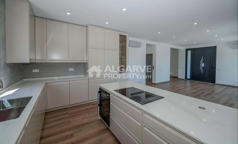 Moradia T5 para Venda em São Brás de Alportel Foto 12