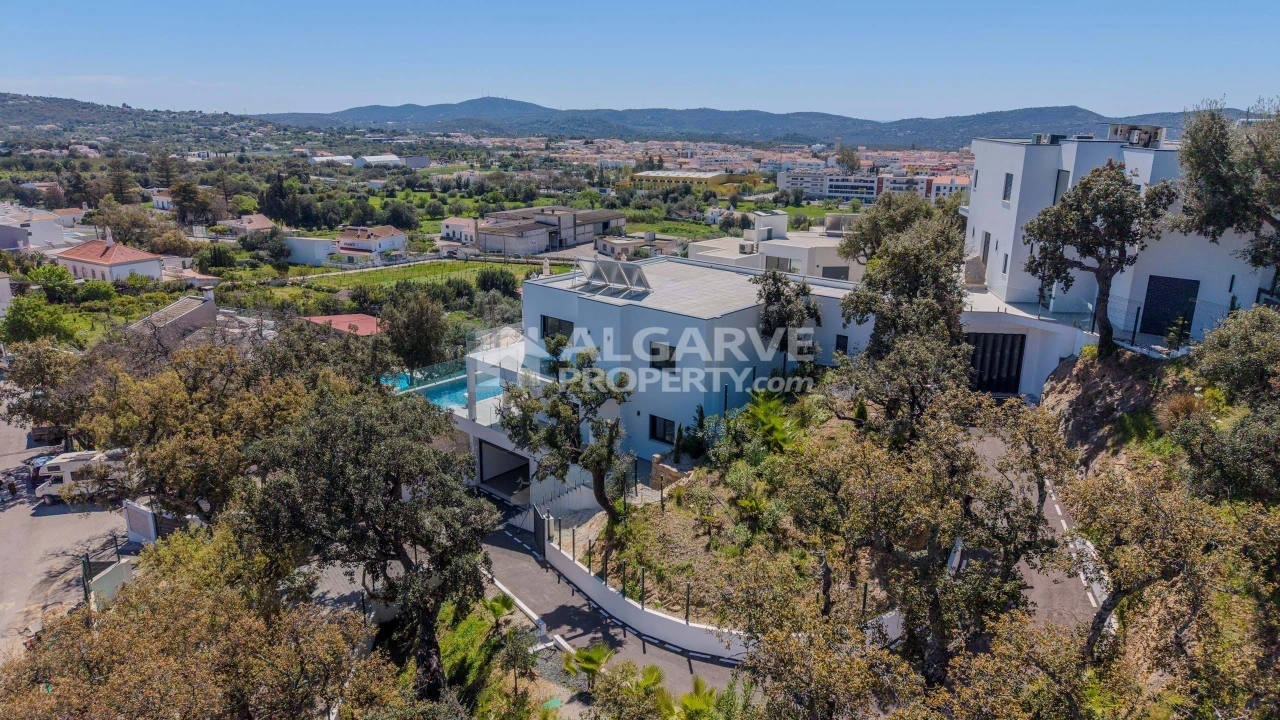 Moradia T5 para Venda em São Brás de Alportel Foto 37