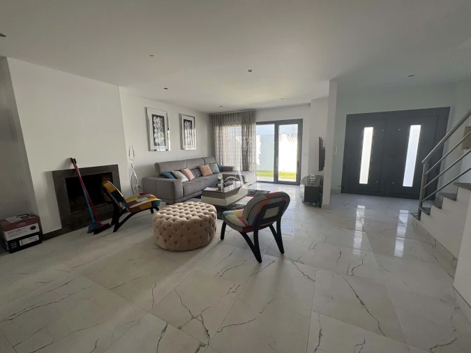 Moradia T3 para Venda em São Brás de Alportel Foto 6