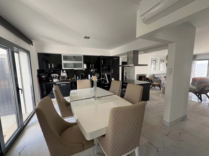 Moradia T3 para Venda em São Brás de Alportel Foto 7