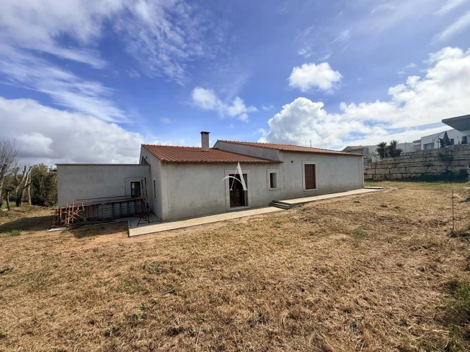 Moradia T4 para Venda em São Brás de Alportel Foto 6