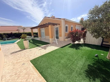 Moradia T4 para Venda em Caldas da Rainha - Santo Onofre e Serra do Bouro