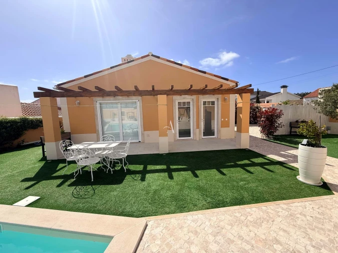 Moradia T4 para Venda em Caldas da Rainha - Santo Onofre e Serra do Bouro Foto 39