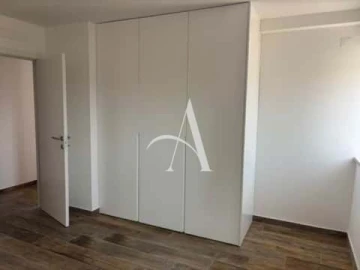 Apartamento T3 para Venda em Painho e Figueiros