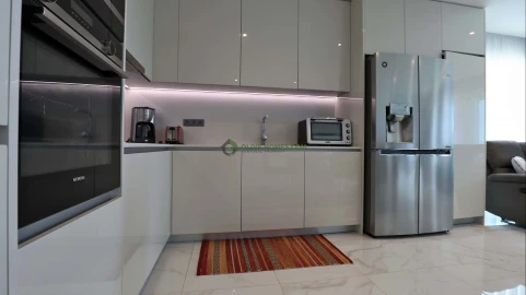 Apartamento T3 para Venda em Quarteira