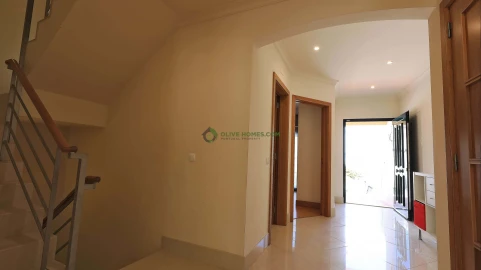 Moradia T4 para Venda em Quarteira