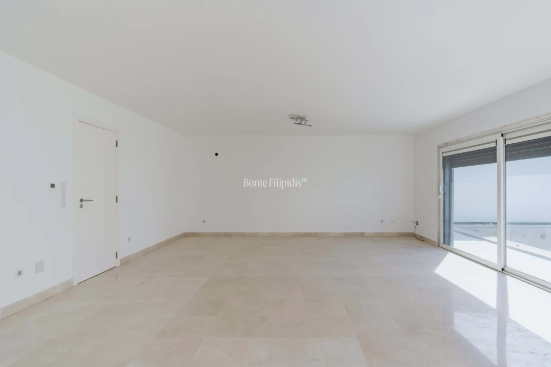 Moradia T5 para Venda em São Domingos de Rana Foto 5