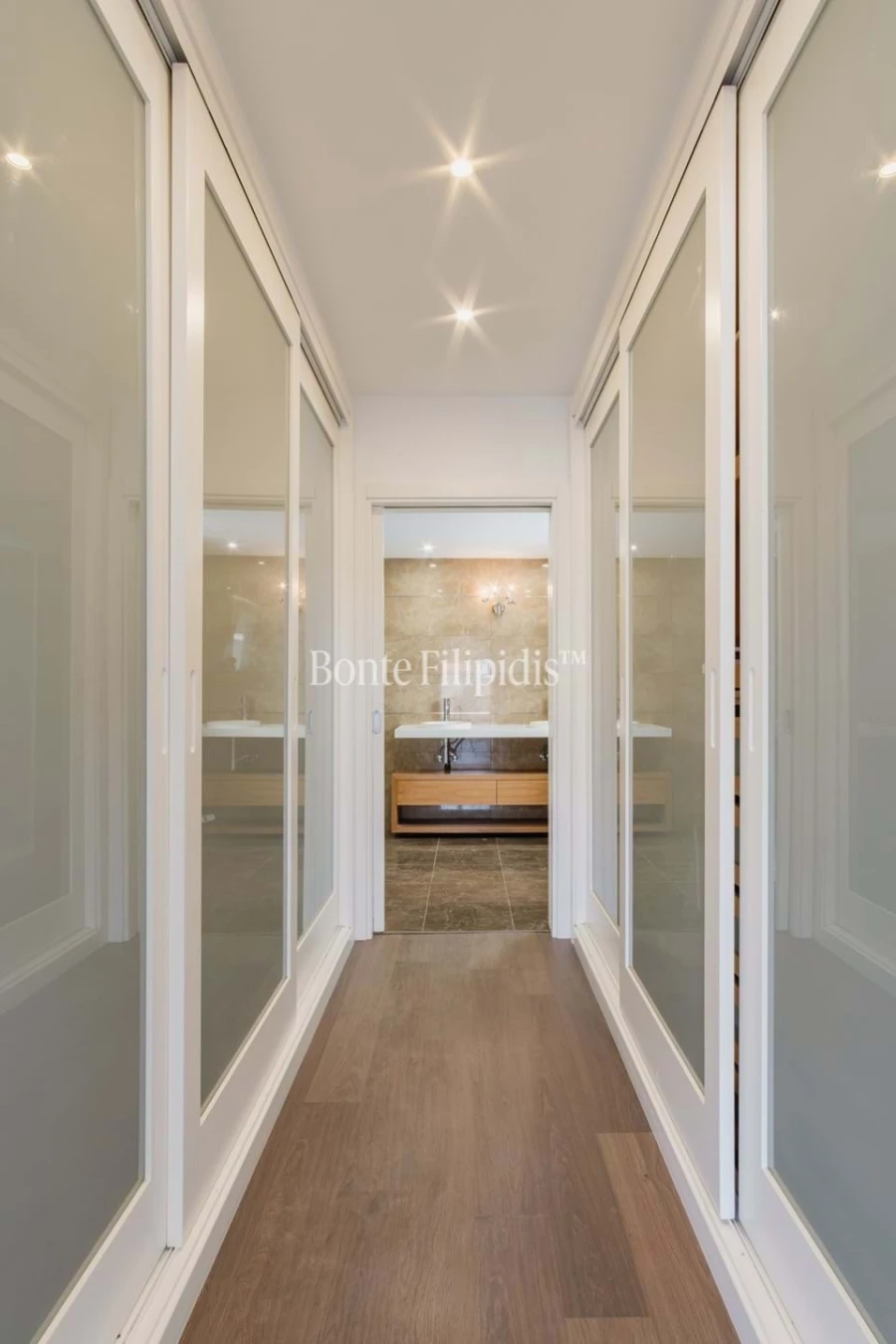 Moradia T5 para Venda em São Domingos de Rana Foto 26