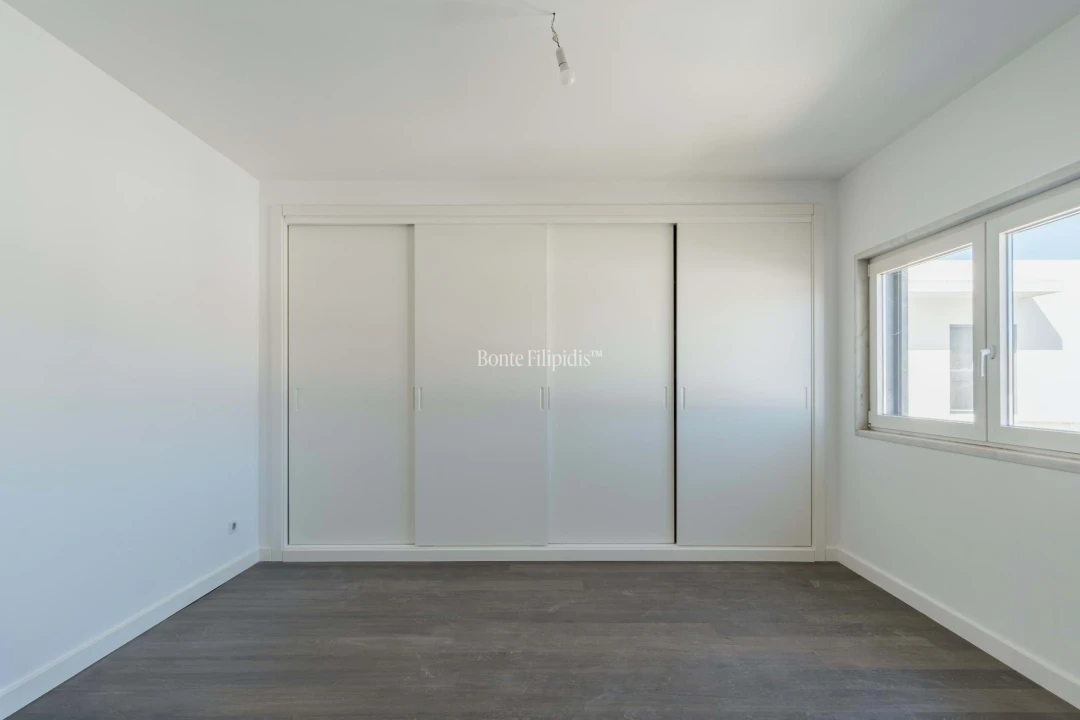 Moradia T5 para Venda em São Domingos de Rana Foto 33