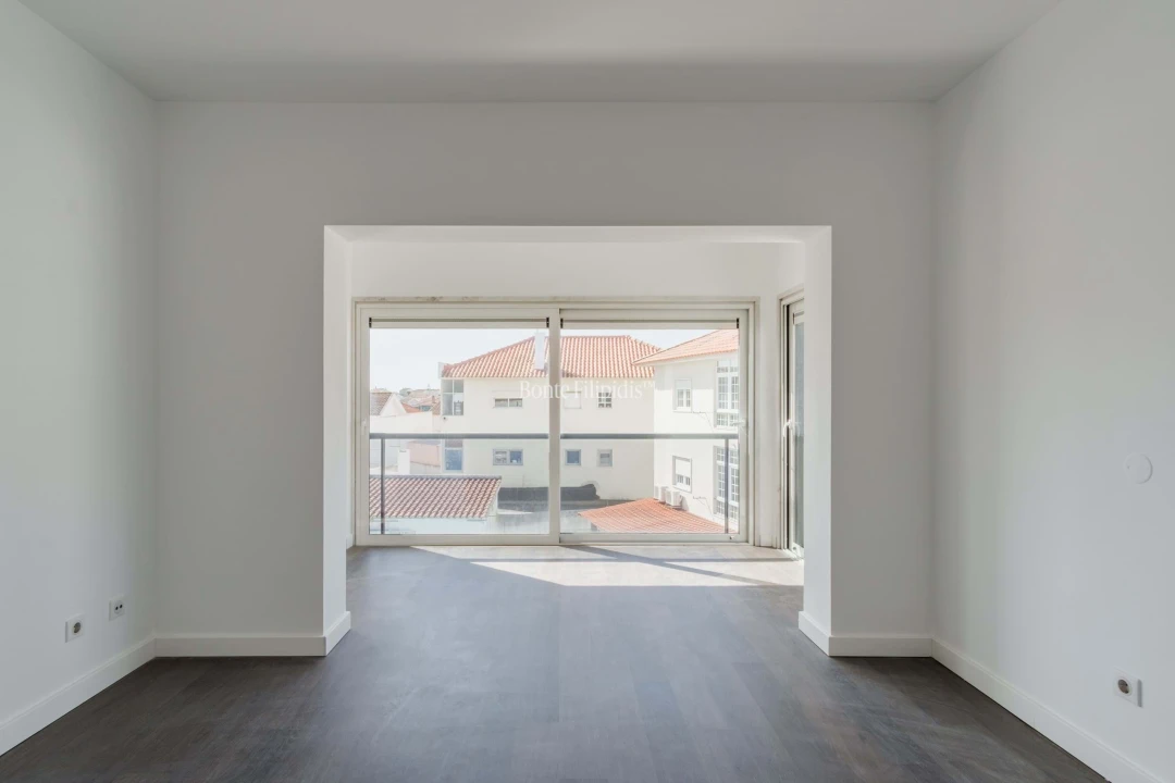 Moradia T5 para Venda em São Domingos de Rana Foto 25