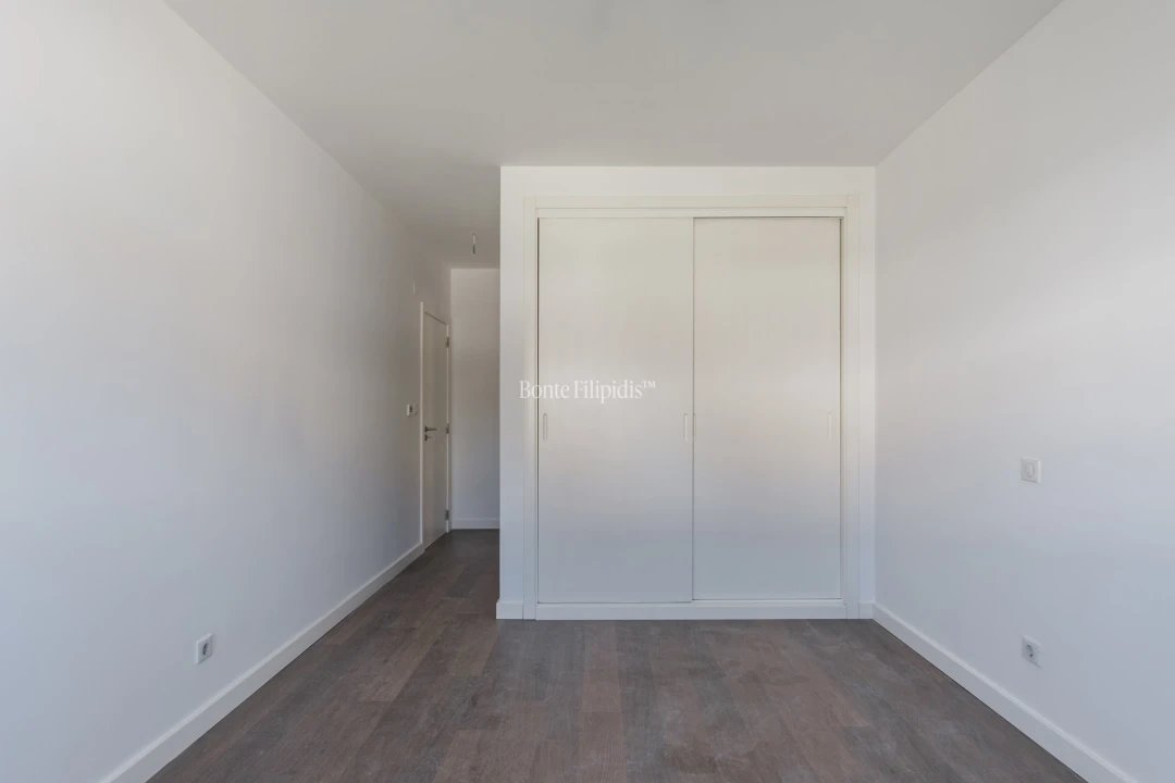 Moradia T5 para Venda em São Domingos de Rana Foto 13