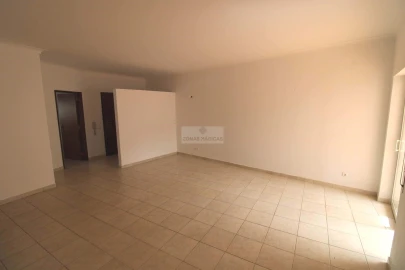 Apartamento T2 para Venda em Odiaxere