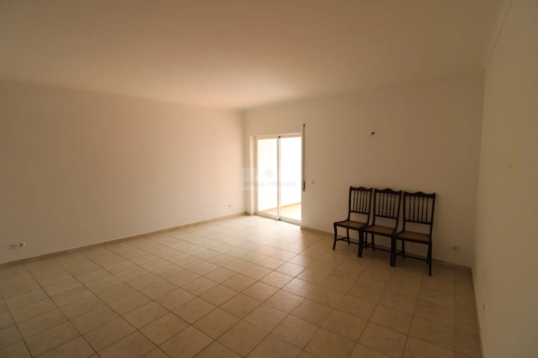 Apartamento T2 para Venda em Odiaxere Foto 13