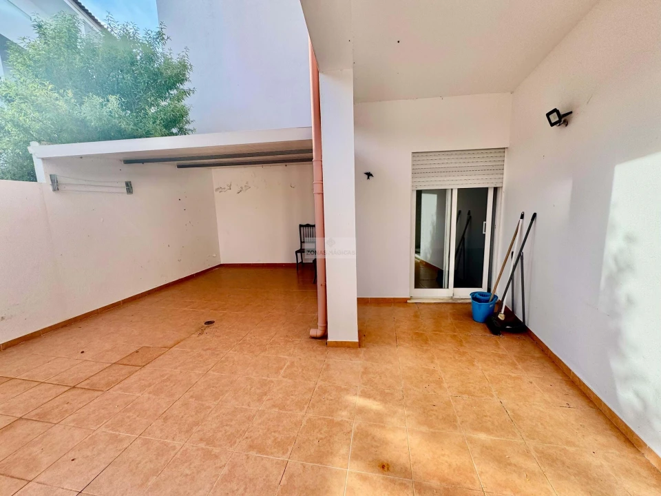 Apartamento T2 para Venda em Odiaxere Foto 31