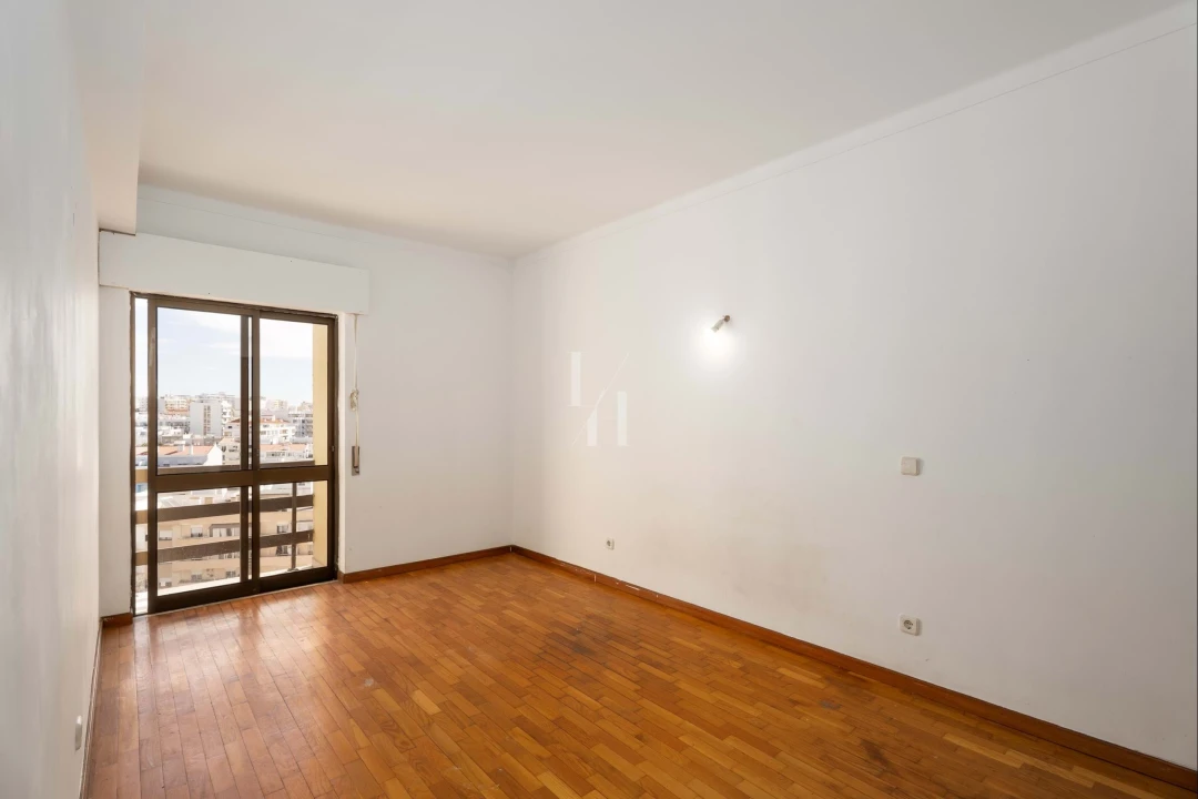 Apartamento T2 para Venda em Faro (Sé e São Pedro) Foto 20