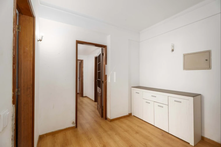 Apartamento T2 para Venda em Faro (Sé e São Pedro) Foto 22
