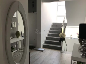 Moradia T4 para Arrendamento em Cascais e Estoril