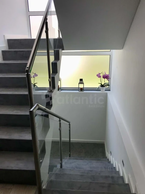 Moradia T4 para Arrendamento em Cascais e Estoril