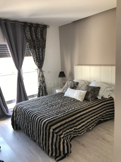 Moradia T4 para Arrendamento em Cascais e Estoril