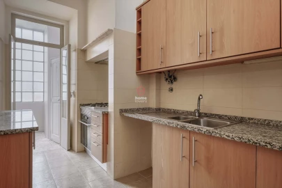 Apartamento T3 para Venda em Arroios
