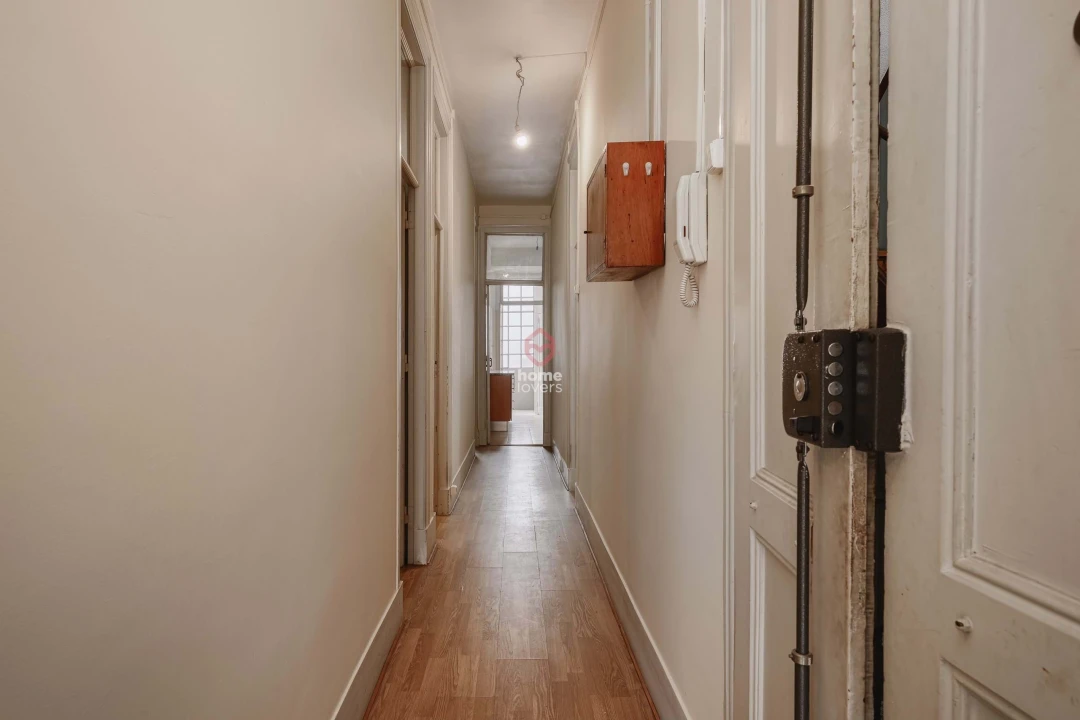 Apartamento T3 para Venda em Arroios Foto 6