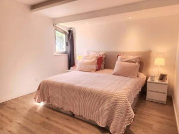 Moradia T4 para Venda em Albufeira e Olhos de Água