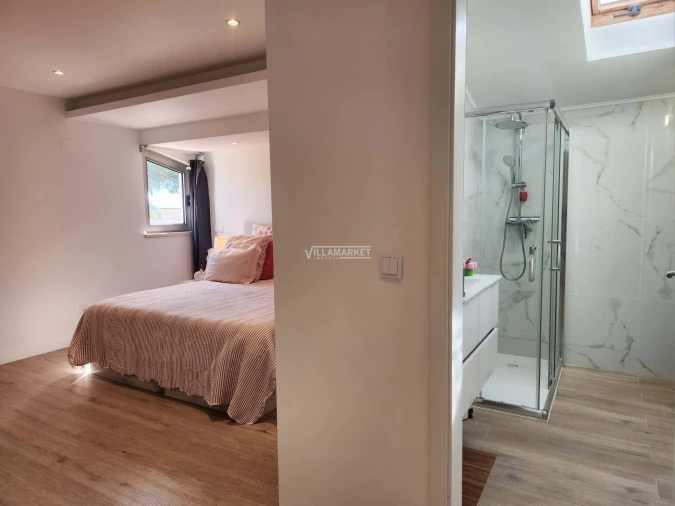 Moradia T4 para Venda em Albufeira e Olhos de Água Foto 28