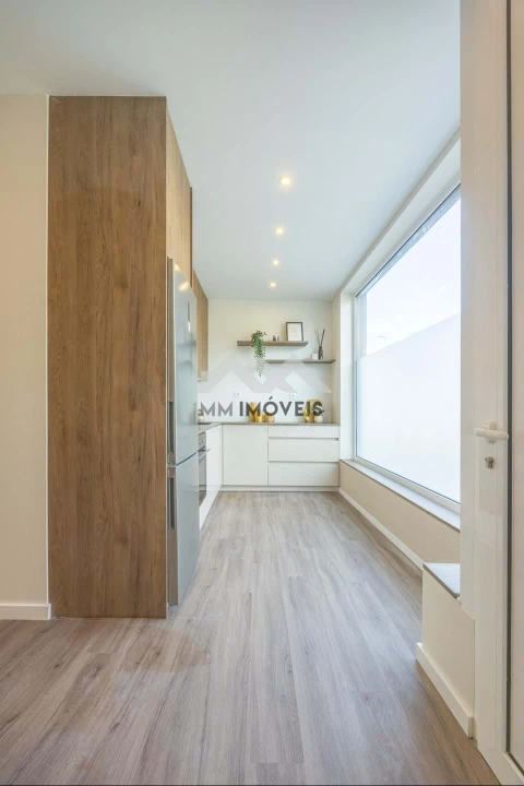 Apartamento T2 para Venda em Fânzeres e São Pedro da Cova