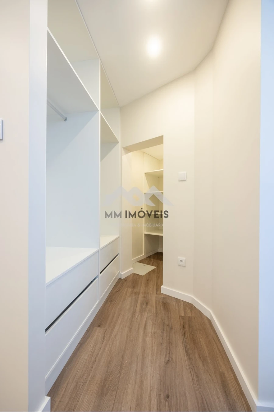 Apartamento T2 para Venda em Fânzeres e São Pedro da Cova Foto 27