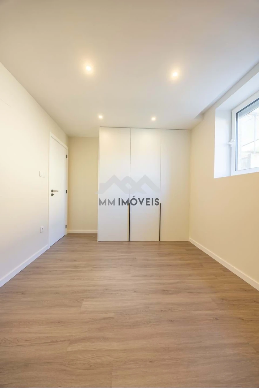 Apartamento T2 para Venda em Fânzeres e São Pedro da Cova Foto 9