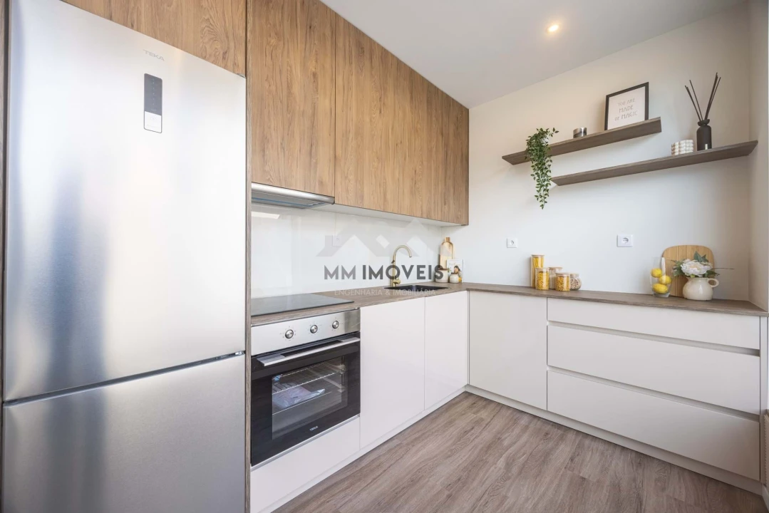 Apartamento T2 para Venda em Fânzeres e São Pedro da Cova Foto 14