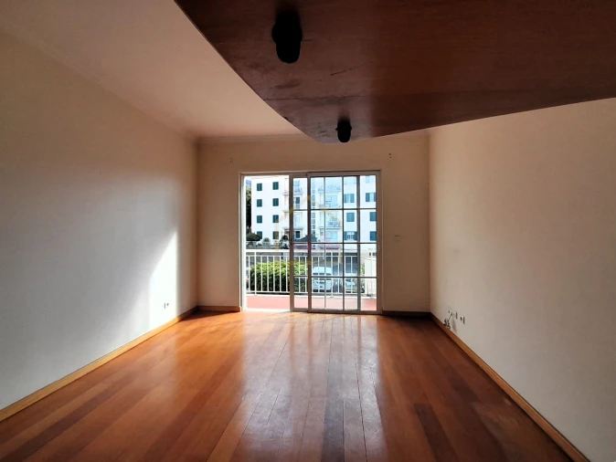 Apartamento T1 para Venda em Funchal (São Pedro) Foto 4