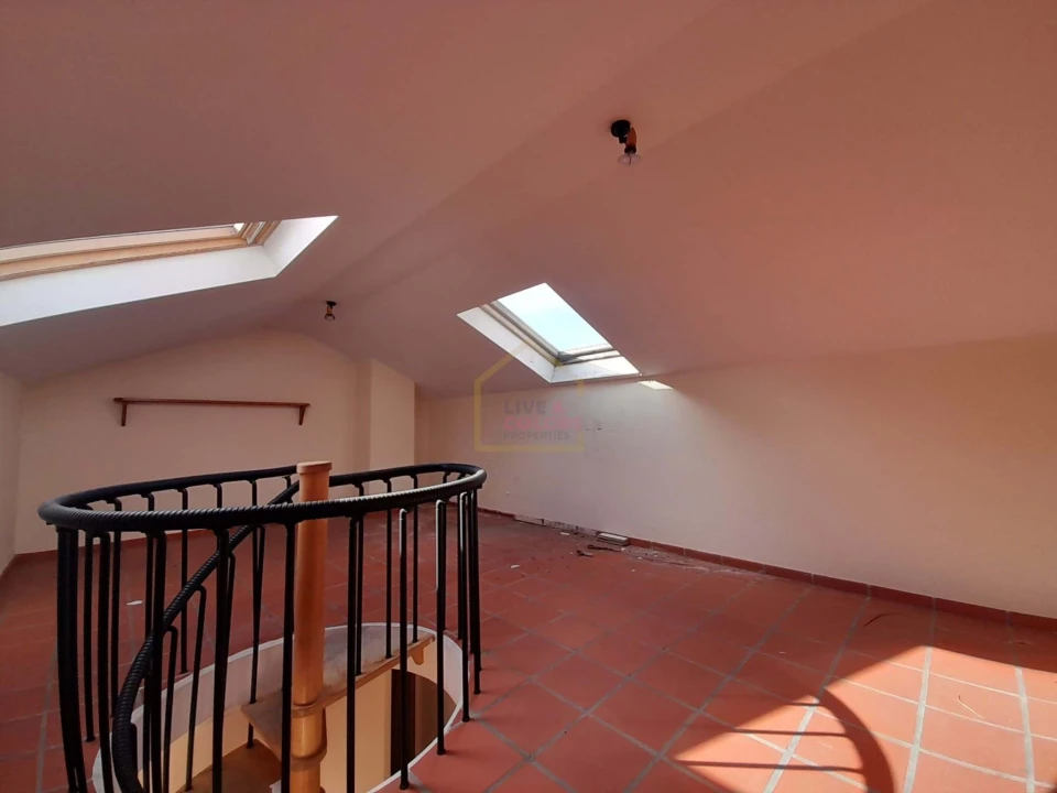 Apartamento T1 para Venda em Funchal (São Pedro) Foto 17