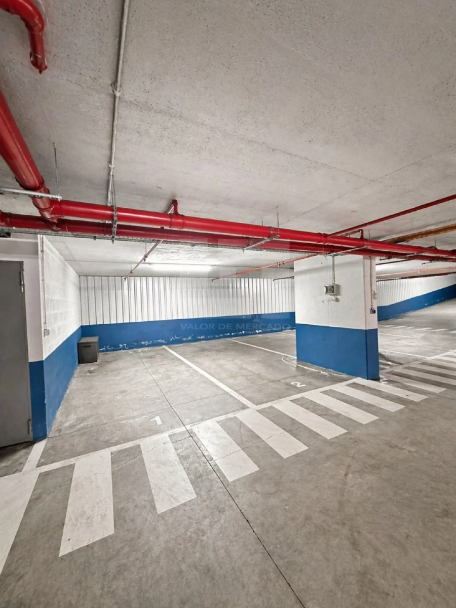 Apartamento T4 para Venda em Parque das Nações Foto 29