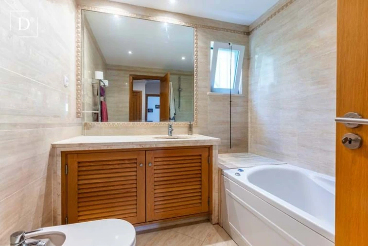 Moradia T4 para Venda em Albufeira e Olhos de Água Foto 22