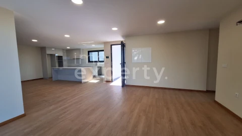 Apartamento T2 para Venda em Funchal (Santa Maria Maior)