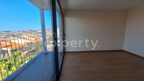 Apartamento T2 para Venda em Funchal (Santa Maria Maior)