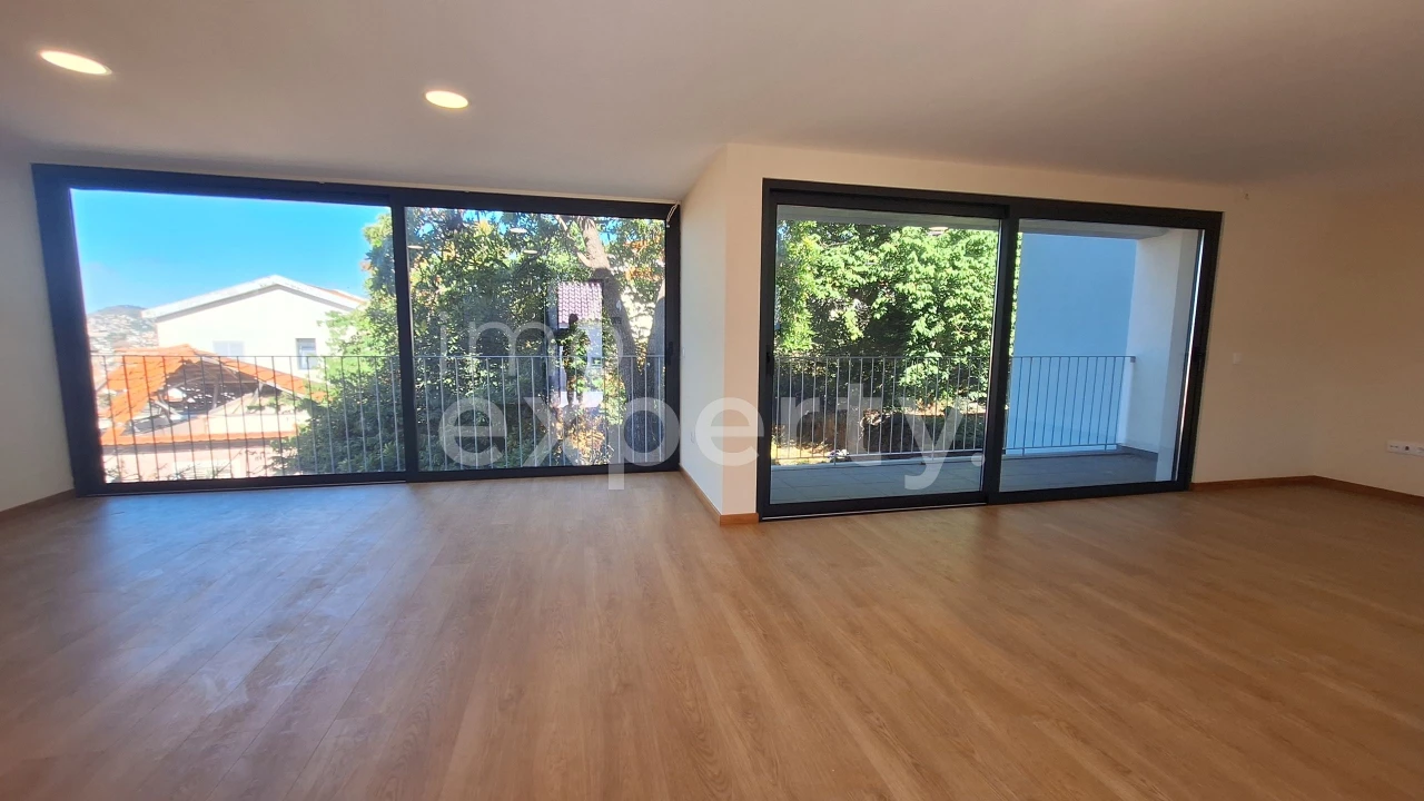 Apartamento T2 para Venda em Funchal (Santa Maria Maior) Foto 22