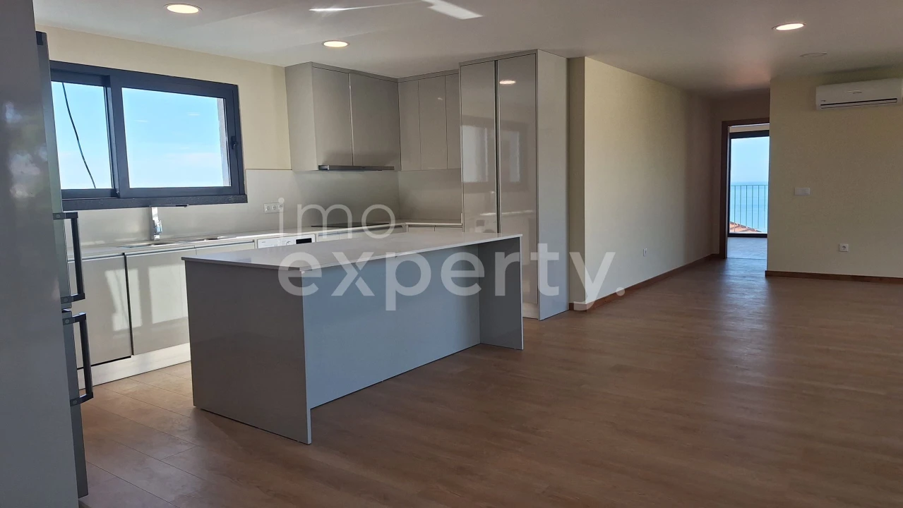 Apartamento T2 para Venda em Funchal (Santa Maria Maior) Foto 10