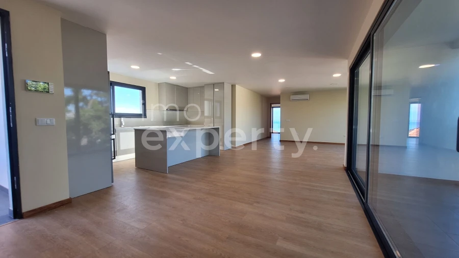 Apartamento T2 para Venda em Funchal (Santa Maria Maior) Foto 9
