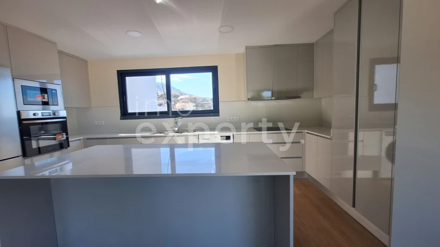 Apartamento T2 para Venda em Funchal (Santa Maria Maior) Foto 5