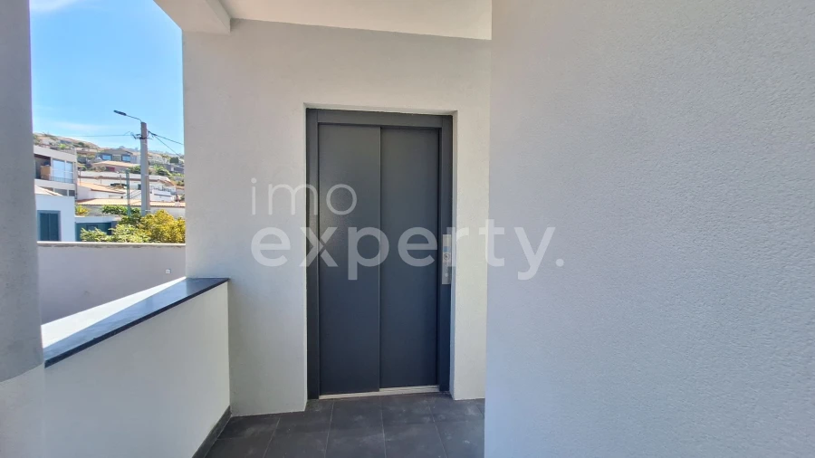 Apartamento T2 para Venda em Funchal (Santa Maria Maior) Foto 25