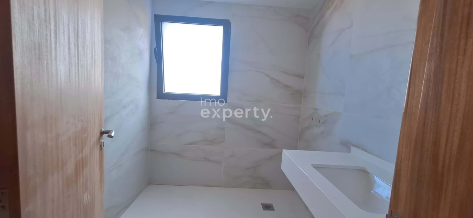 Apartamento T2 para Venda em Funchal (Santa Maria Maior) Foto 29