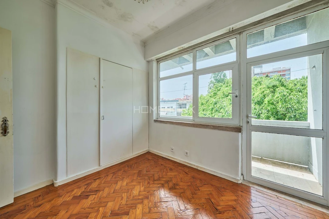 Apartamento T2 para Venda em Alvalade Foto 23