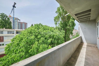 Apartamento T2 para Venda em Alvalade