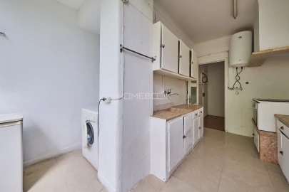 Apartamento T2 para Venda em Alvalade