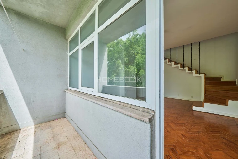 Apartamento T2 para Venda em Alvalade Foto 11