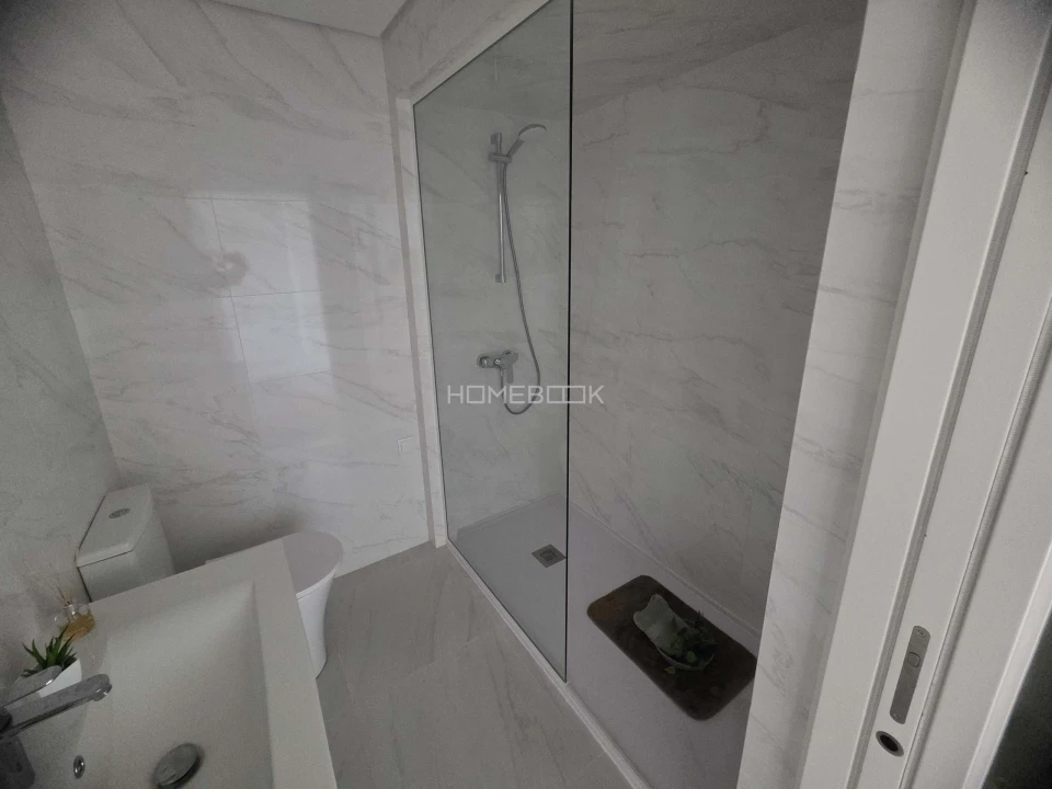 Apartamento T3 para Venda em Benfica Foto 8