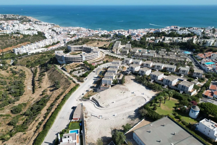 Terreno para Venda em Albufeira e Olhos de Água Foto 4