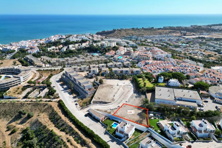 Terreno para Venda em Albufeira e Olhos de Água Foto 5